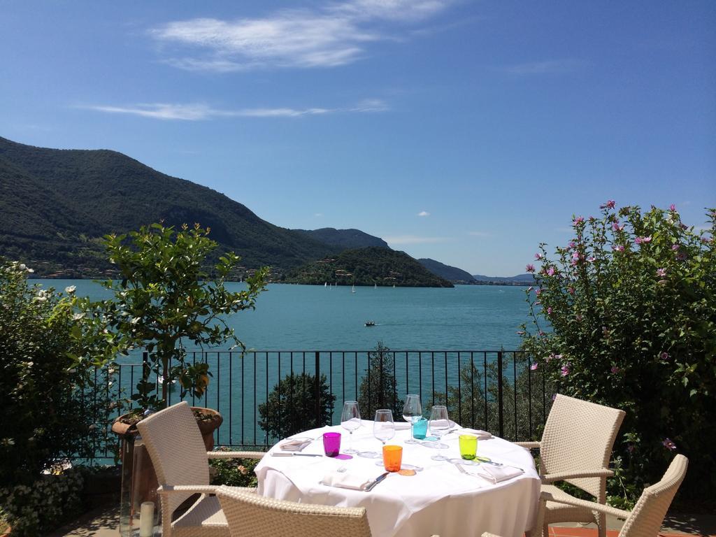 Castello Oldofredi Aparthotel Monte Isola Exterior photo